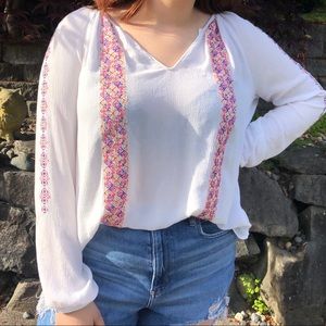 GAP Embroidered Vintage style Blouse